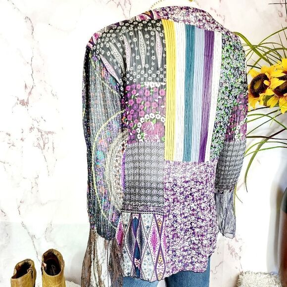 Lindi silk colorful patchwork top - Picture 5 of 7